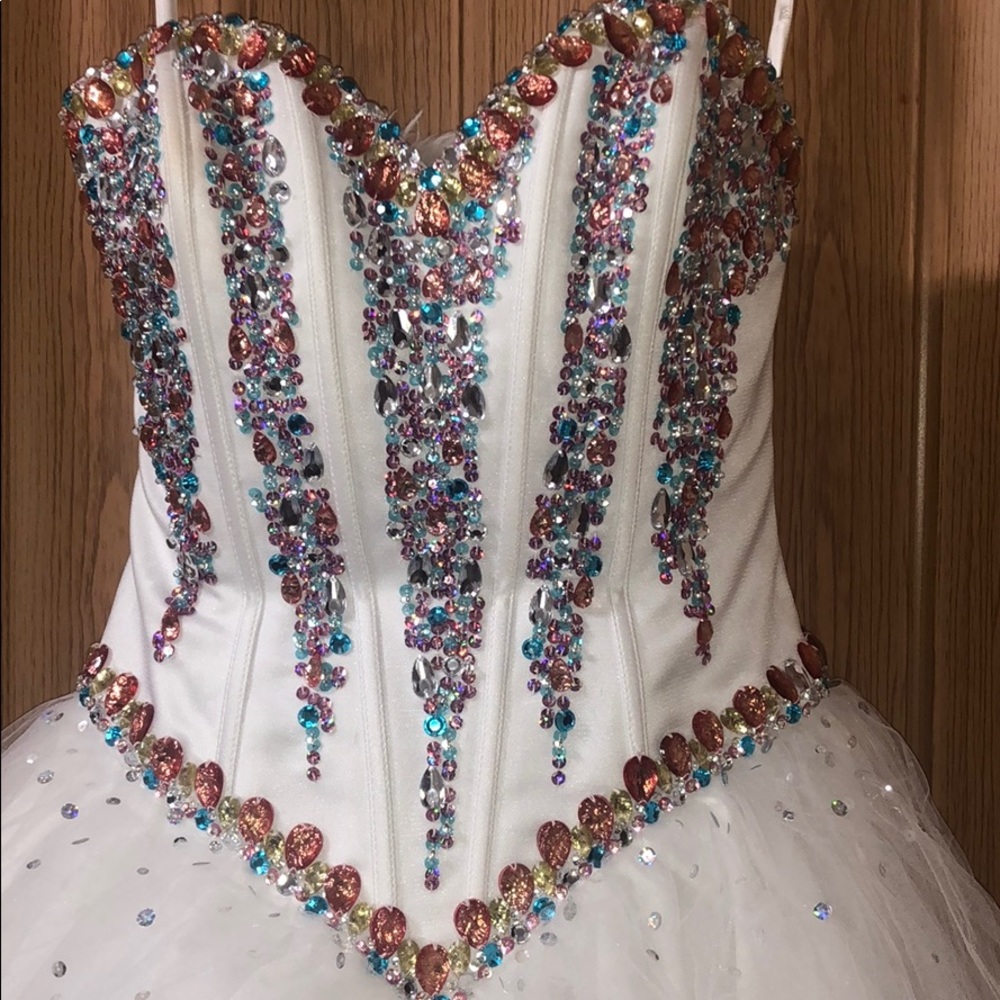 Mori Lee Prom dress Size 4